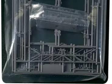 Kato 23-060-1 N Betonmast mit Quertragwerk 2-gleisig (8 Stk.)