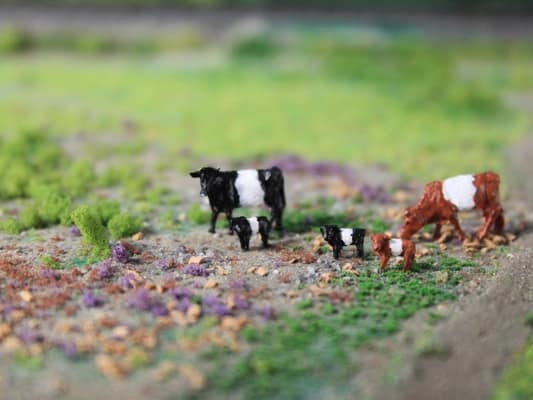 VPS NVPS 208 Kalfjes Lakenvelders (3 stuks) schaal N