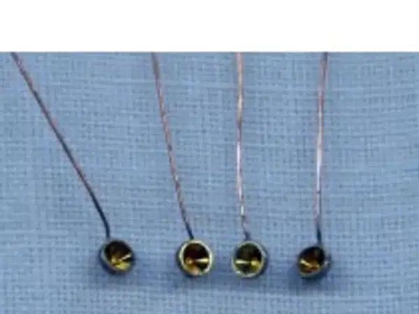 Peho-KKK 2121 Messing bussen met gesoldeerde draad H0 4 stuks