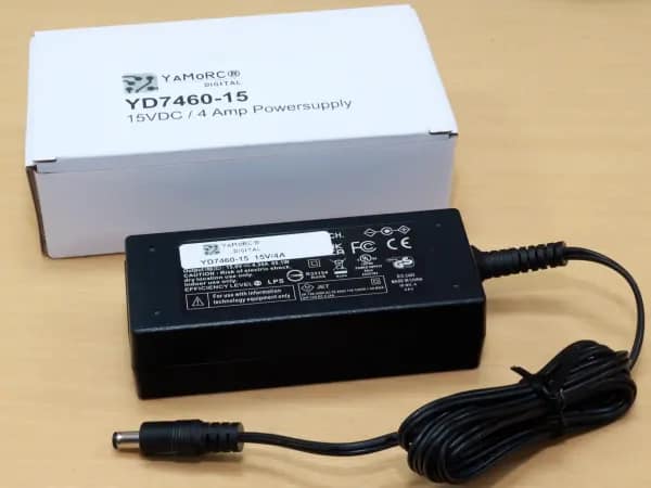 YaMoRC voeding 15VDC 60W