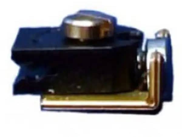 Peho-KKK 110 Standaard normschacht, herinstelbaar (magneet), klaar voor installatie TT 1 stuk