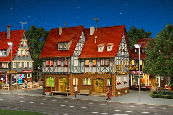 Vollmer 43637 H0 Gasthof zur Post mit Innen