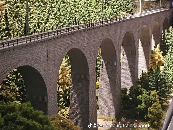 Reis van Berlijn naar Antwerpen 1 4589a0e74ac2c7eb2ac7b6984ef2b2d4 11