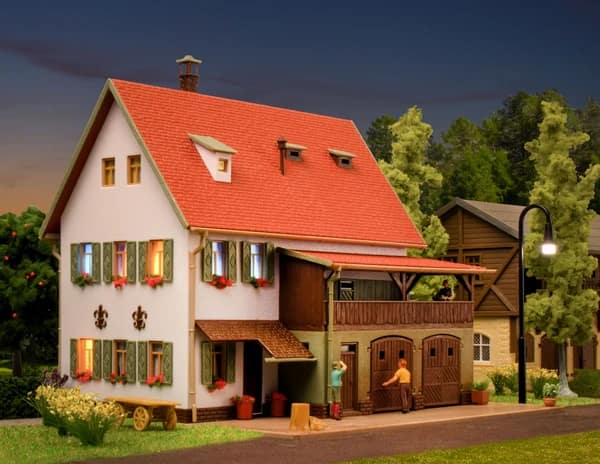 Vollmer 43721 H0 Bauernhaus mit Scheune, Re